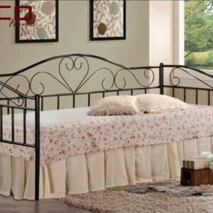 DAY BED